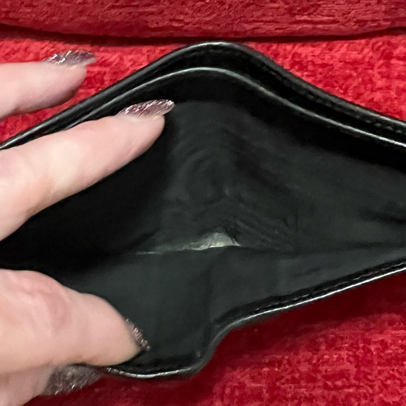 GUCCI AUTHENTIC UNISEX LEATHER BIFOLD WITH DECORATIVE STRIPE. EUC. - Picture 5 of 8